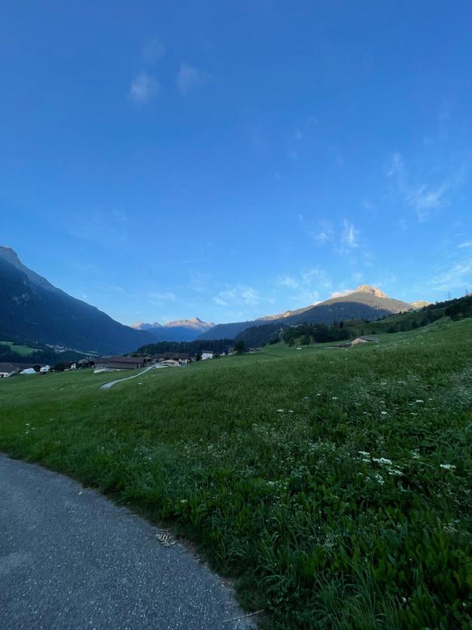 Gasthaus Beverin Farden Exterior foto
